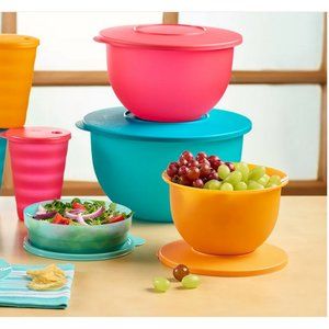 NWT Tupperware Impressions Classic Bowl Set of 3 Nested Nesting w/seals lids NEW